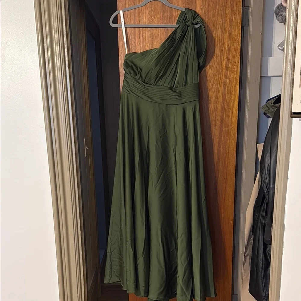 Azazie Charlie One-Shoulder Olive Green A-Line Evening Dress - Picture 2 of 6
